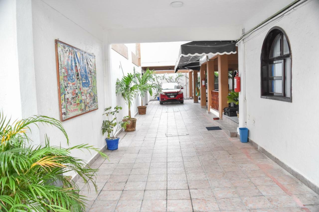 Hotel Gaby Inn Zihuatanejo Dış mekan fotoğraf