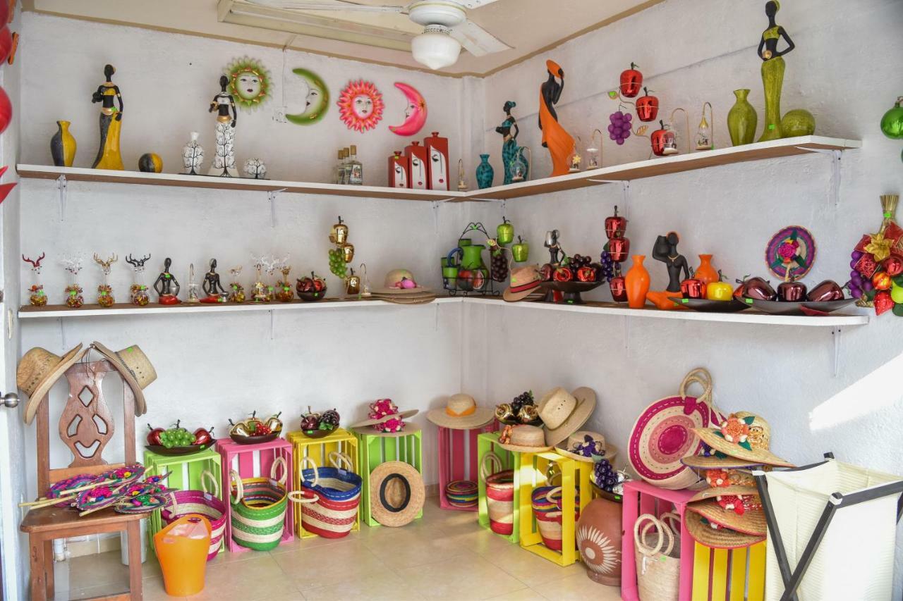 Hotel Gaby Inn Zihuatanejo Dış mekan fotoğraf