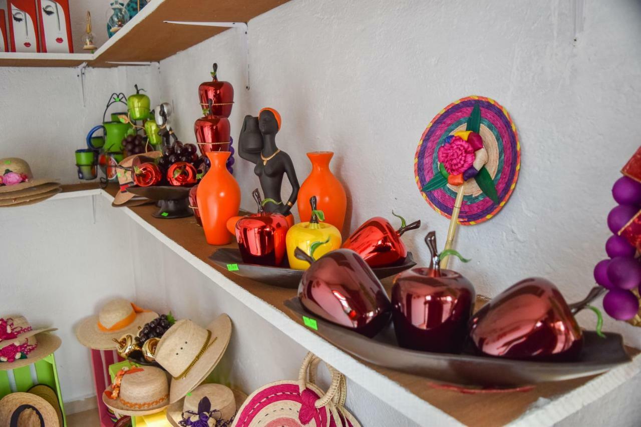 Hotel Gaby Inn Zihuatanejo Dış mekan fotoğraf